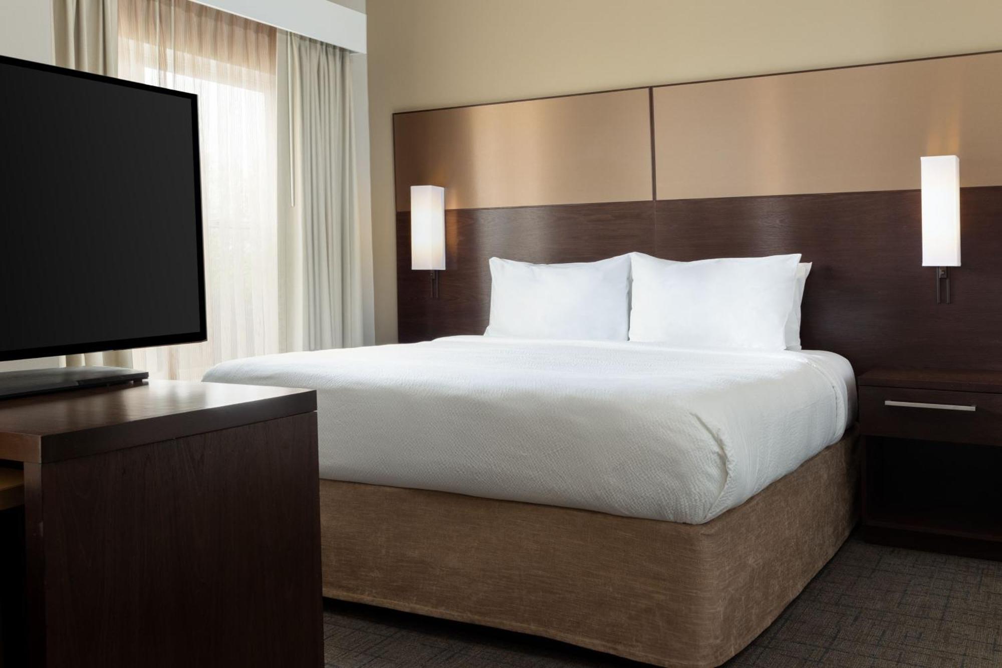 Hotel By Marriott Polaris Columbus